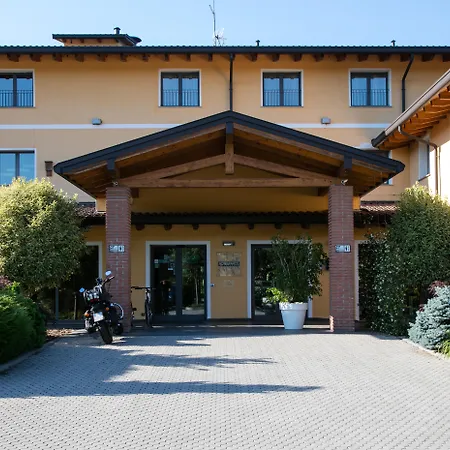 Del Parco Lägenhet Vigevano