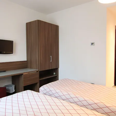 Del Parco 4*