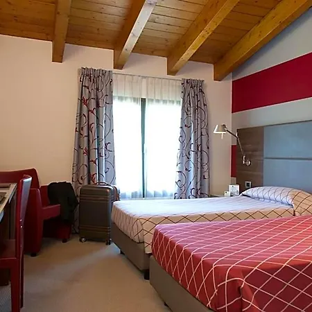 Del Parco 4*